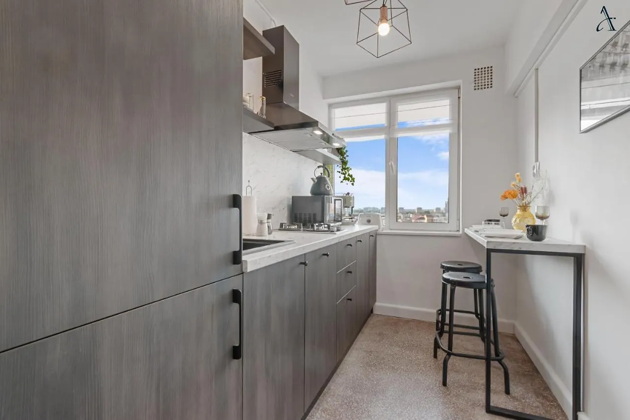 1Bdr Apartment Perla 225 ブカレスト